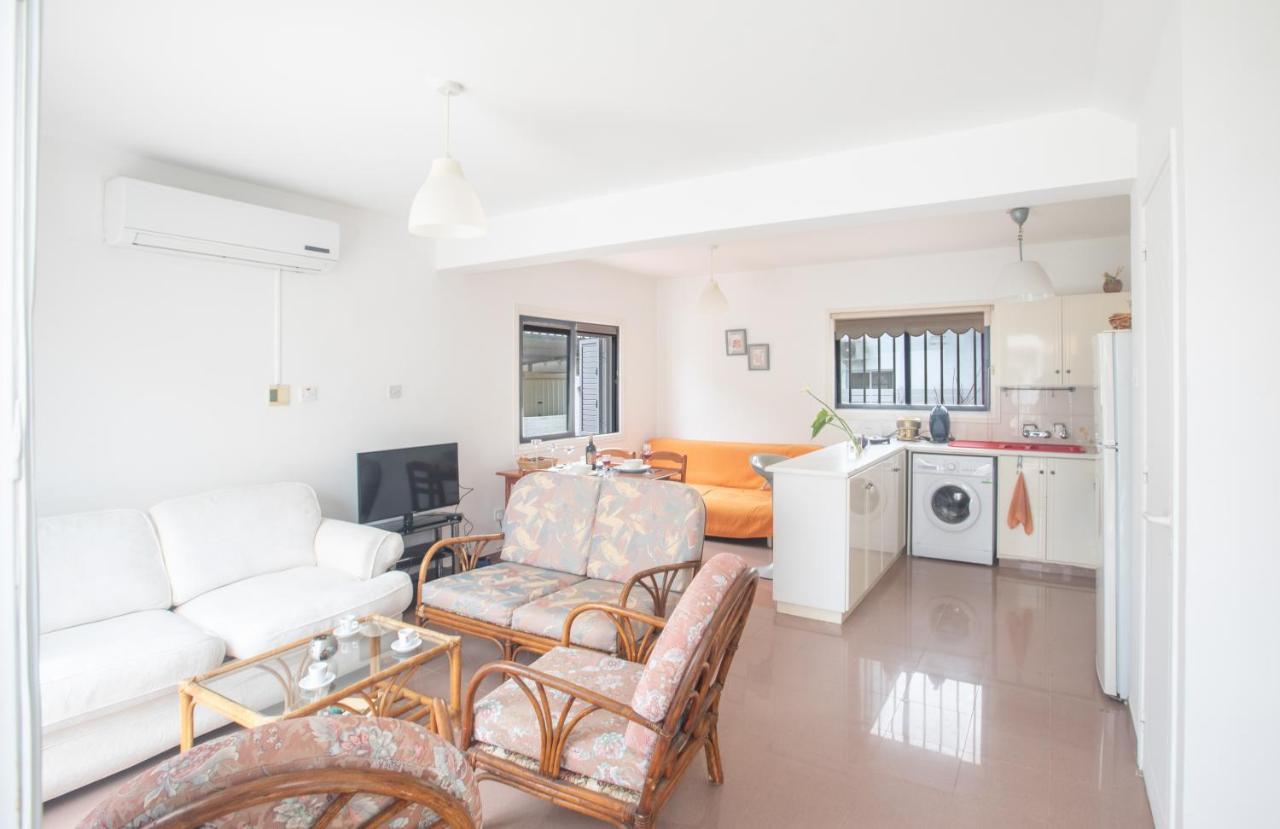 Peaceful Cozy Home Great Location Protaras Ngoại thất bức ảnh